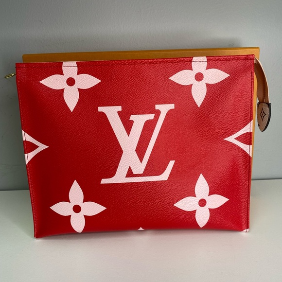 Louis Vuitton Monogram Giant Toiletry Pouch 26 Rouge - Picture 1 of 16